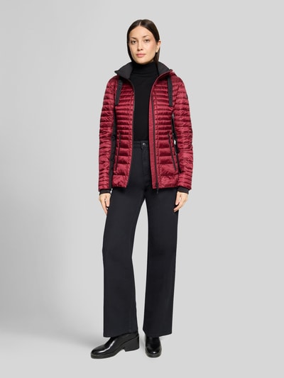 Gil Bret Slim fit gewatteerd jack met tweewegritssluiting Bordeaux - 1