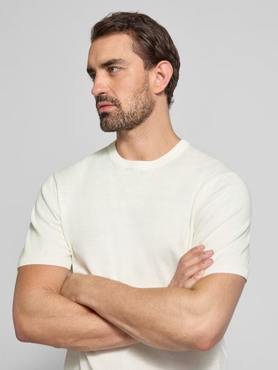 Christian Berg Men T-Shirt mit geripptem Rundhalsausschnitt Offwhite 3