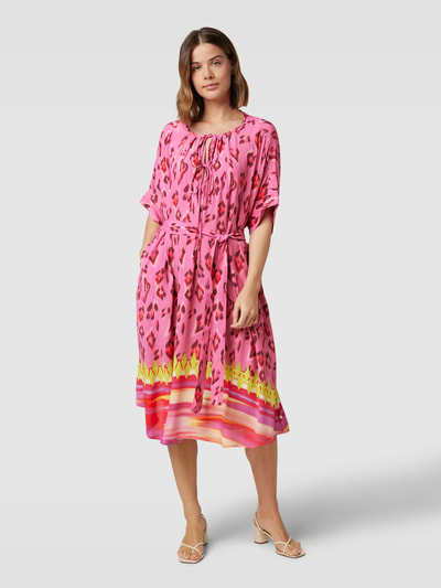 Yippie Hippie Midikleid aus Viskose mit Allover-Muster Pink 4