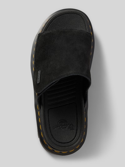 Produktfoto, Sandalette aus Leder mit Klettverschluss Modell 'ZebZag Slide' von Dr. Martens, naturalna skóra, zakładana przez głowę, rzep, detal z logo, wysokość obcasa w rozmiarze 40: 5 cm, kolor czarny, kształt sandałów, płaska podeszwa, materiał miękki