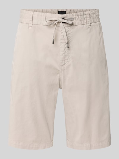 Produktfoto, Tapered Chinoshorts aus Baumwoll-Mix von BOSS Orange, Optik: Unifarben, Passform: Tapered, 5-Pocket-Design, Twill, hellbeige Farbe