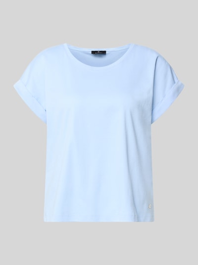 Produktfoto, hellblaues T-Shirt mit Rundhalsausschnitt von monari aus reiner Baumwolle, Regular Fit, kurze Ärmel mit Aufschlag, glatte Struktur