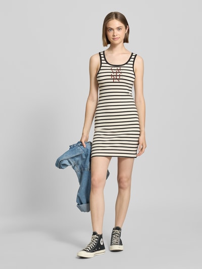 Calvin Klein Jeans Minikleid mit Label-Print Weiss 1