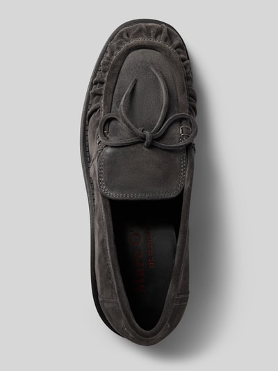 Productfoto, grijze loafers van rundleer, gladde structuur, model 'Erin 3' van Marc O'Polo, Dames Loafer