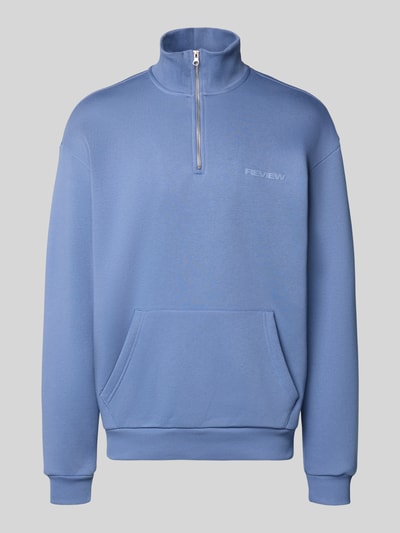REVIEW Sweatshirt mit Label-Print Rauchblau 2