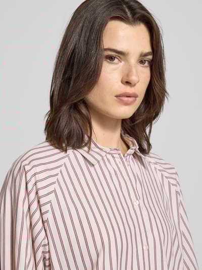 Smith and Soul Bluzka koszulowa o kroju relaxed fit z kołnierzykiem typu kent Bordowy 3