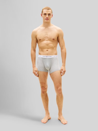 Tommy Hilfiger obcisłe bokserki o kroju regular fit z mieszanki bawełny w zestawie 3 szt. Oceaniczny 1