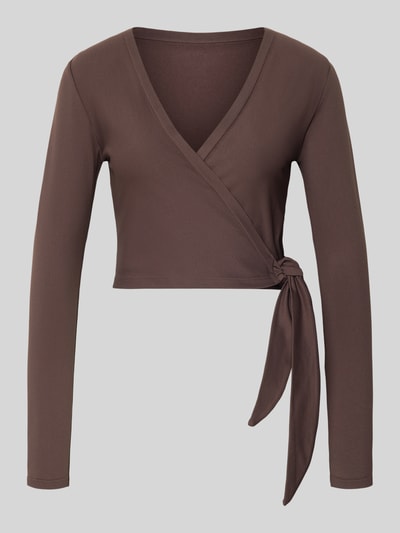 Produktfoto, Cropped Wickelshirt mit V-Ausschnitt von aim'n, mieszanka materiałów z dodatkiem streczu, krój krótki, bluzka z długim rękawem, dekolt w serek, długość tyłu w rozmiarze S: 40 cm