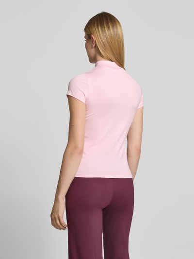 Marc Cain Slim Fit T-Shirt mit hochschließendem Polokragen Rosa 5