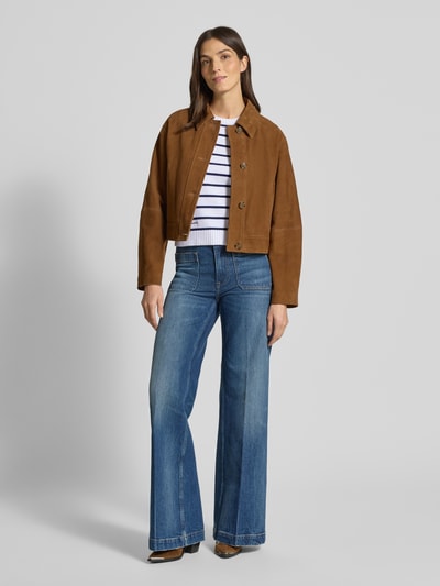 Vrouwenmodel draagt spencer met ribboorden Model 'PLOVELT' van Lauren Ralph Lauren, puur katoen, regular fit, labelstitching, ruglengte 52 cm, geheel voorkant zicht.