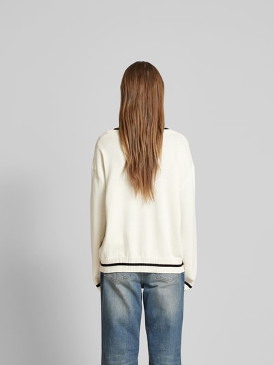 MM6 Maison Margiela Oversized Pullover mit V-Ausschnitt Offwhite 5