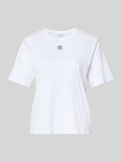 Produktfoto, weißes Regular Fit T-Shirt aus reiner Baumwolle Modell 'Melea' von MSCH Copenhagen mit Logo-Print und Rundhalsausschnitt.