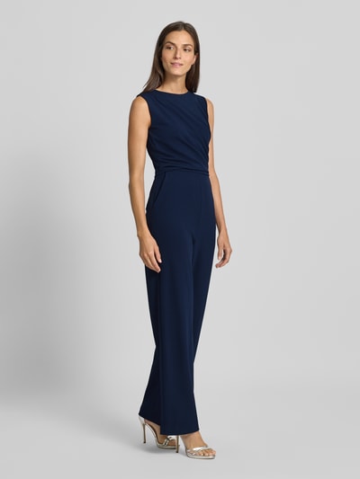 Swing Jumpsuit mit Rundhalsausschnitt und Raffungen Marine 1