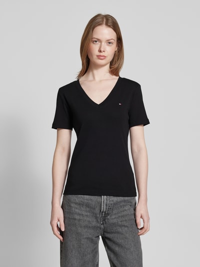 Tommy Hilfiger Slim Fit T-Shirt mit V-Ausschnitt Modell 'CODY' Black 4