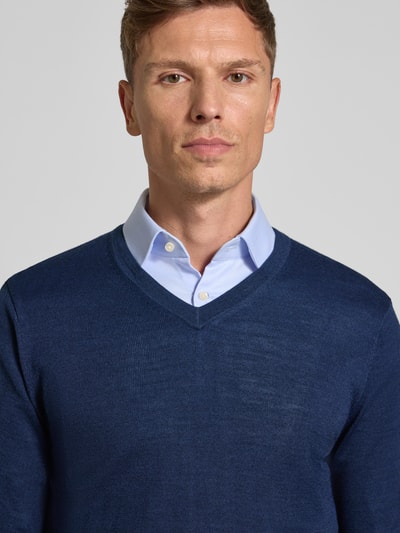 Christian Berg Men Gebreide pullover van een mix van merinowol met V-hals Donkerblauw gemêleerd - 3
