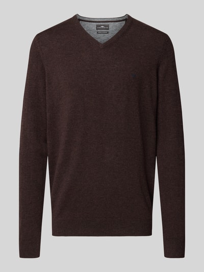 Produktfoto, Regular Fit Strickpullover aus Baumwoll-Mix mit Kaschmir-Anteil von Fynch-Hatton, krój regular fit, mieszanka bawełny i kaszmiru, dekolt w serek, elastyczne wykończenia, długość tyłu w rozmiarze M: 67 cm, długość rękawów: 68 cm, ciemny brąz, gładka dzianina, bez dodatkowych elementów