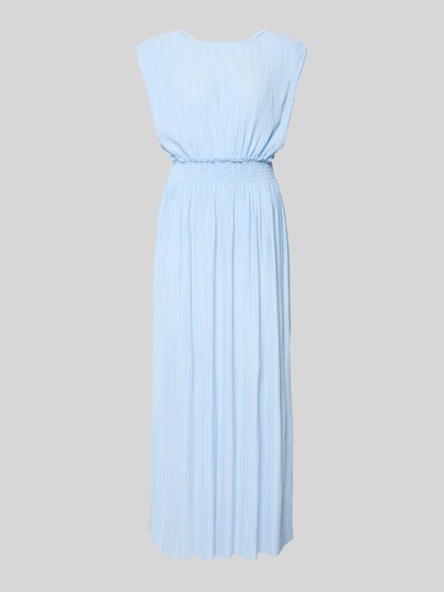 Produktfoto, Maxikleid mit Plisseefalten und rückseitiger Schnürung von ICHI in Hellblau, Material-Mix mit Stretch-Anteil, taillierter Schnitt