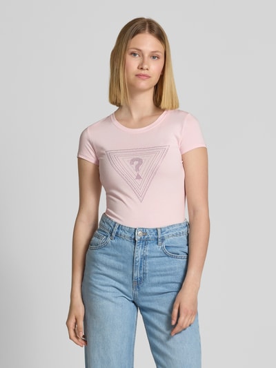GUESS T-Shirt mit Ziersteinbesatz Rosa 4