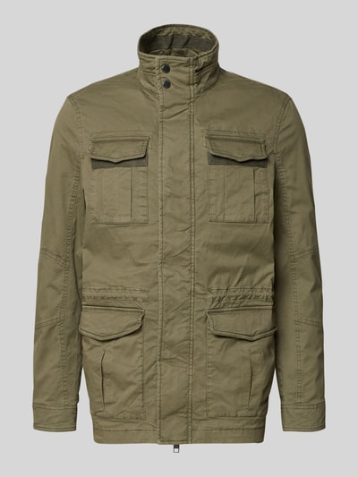 Produktfoto, Jacke mit Stehkragen und Pattentaschen von Christian Berg Men aus Baumwoll-Elasthan-Mix, Regular-Fit, olive, glatter Stoff
