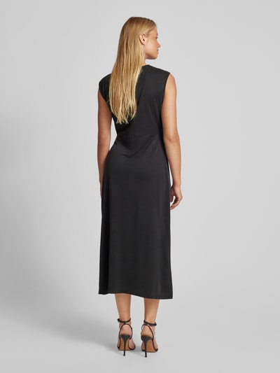 Zero Midikleid in Wickel-Optik Black 5