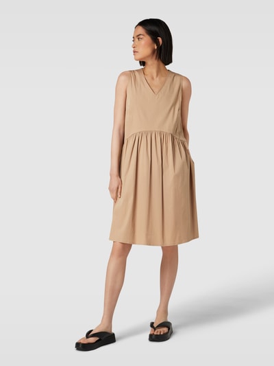 ROBE LÉGÈRE Knielanges Kleid mit V-Ausschnitt Camel 1