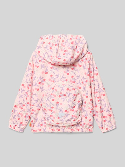 Produktfoto, Jacke mit Kapuze und Motiv-Stitching von Steiff aus rosa Stoff mit buntem Motiv, Gerader-Schnitt, elastische Abschlüsse, Reißverschluss, Label-Detail, Rückenlänge 46 cm, Schulterbreite 32 cm, Ärmellänge 43 cm, Größe 116.