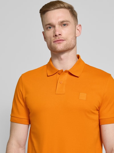 BOSS Orange Slim Fit Poloshirt mit Label-Badge Modell 'Passenger' Orange 3