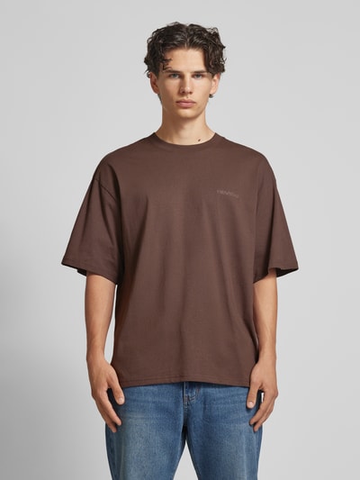 REVIEW Essentials oversized T-shirt  Donkerbruin - 4