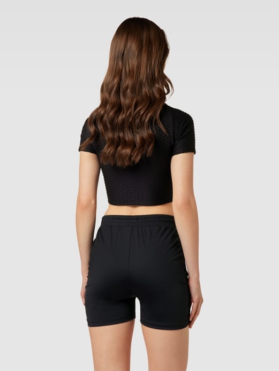 Guess Activewear Crop Top mit Label-Detail Modell 'DELMA' Black 5