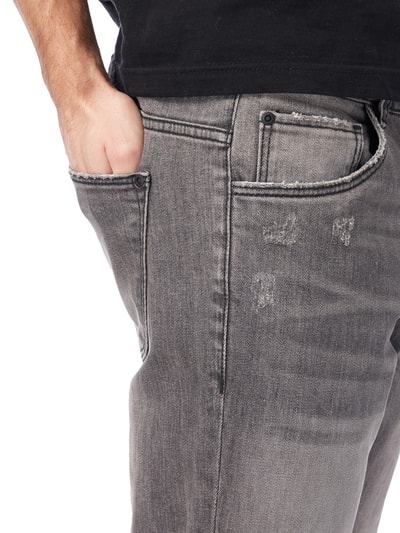REVIEW Relaxed Skinny Fit 5-Pocket-Jeans  Dunkelgrau 3