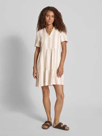 Only Comfort Fit Freizeitkleid aus Viskose-Leinen-Mix Modell 'TIRI-CARO' Sand 1