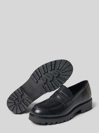 Produktfoto, schwarzer Loafer aus echtem Rindsleder Modell 'KENOVA' von Vagabond, glatte Oberfläche, robuste Profilsohle, Damen Loafer von Vagabond