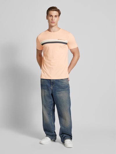 Tom Tailor Denim T-shirt met logoprint Abrikoos - 1