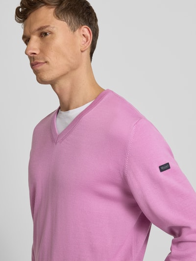 MAERZ Muenchen Gebreide pullover van scheerwol met V-hals Oudroze - 3
