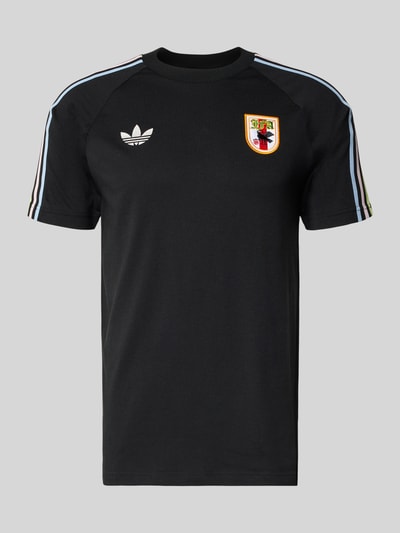 Produktfoto, Regular Fit T-Shirt aus Baumwoll-Mix mit JFA-Applikation Modell 'NOIR' von adidas Originals, Optik: Unifarben, Logo-Stitching, Kontraststreifen