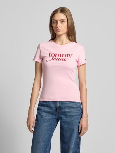 Tommy Jeans T-Shirt mit Label-Print Hellrosa 4