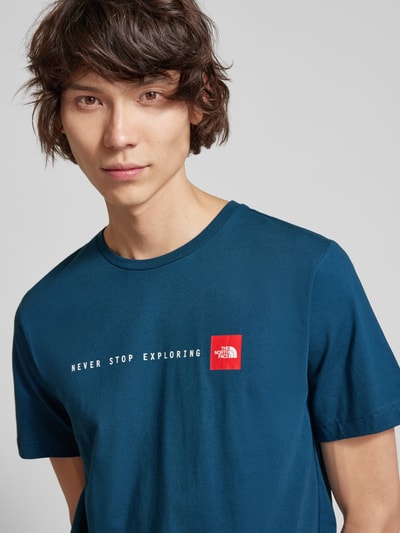 The North Face T-shirt z okrągłym dekoltem model ‘NEVER STOP EXPLORIN’ Petrol 3