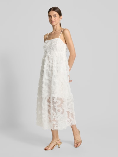 Vila Knielanges Kleid mit Strukturmuster Modell 'LEONORA' Offwhite 1