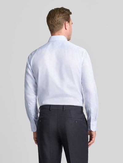 Christian Berg Men Regular Fit Business-Hemd mit Mini Check und Kentkragen Bleu 5