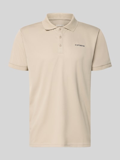 Produktfoto, Regular Fit Poloshirt mit Logo-Print Modell 'BELLMONT' von Icepeak, beżowy kolor, krótki rękaw, kołnierzyk polo, długość tyłu w rozmiarze M: 73 cm
