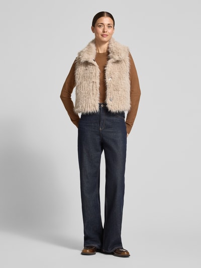 Amber & June Bodywarmer van imitatiebont met opstaande kraag Beige - 1