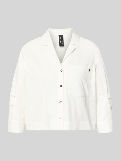 Produktfoto, Bluse mit Reverskragen und 3/4-Arm von Marc Cain aus Baumwoll-Mix mit Gerader-Schnitt, Knopfleiste, Brusttasche, Label-Detail.