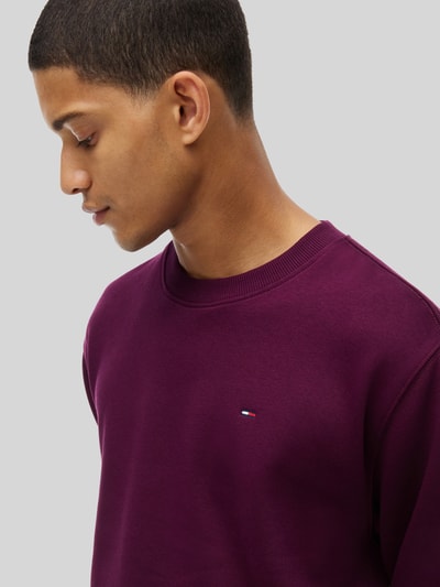 Tommy Jeans Regular Fit Sweatshirt aus Baumwoll-Mix mit Logo-Stitching Bordeaux 3