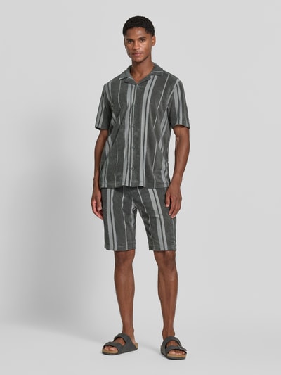 Tom Tailor relaxed fit short van katoenmix Olijfgroen - 1