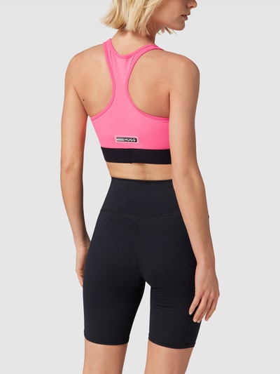 HUGO Crop Top mit Label-Detail Modell 'Darinella' Neon Pink 5