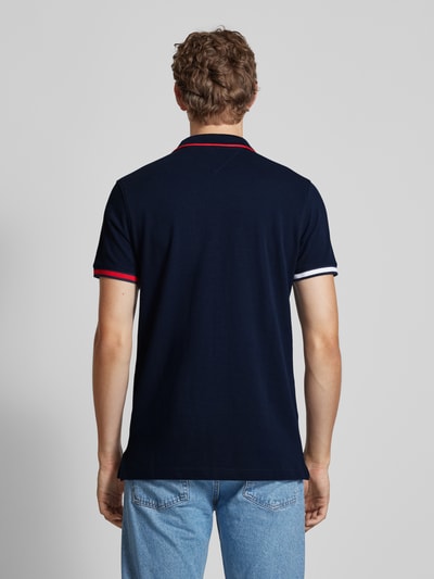 Tommy Jeans Poloshirt mit Label-Stitching Dunkelblau 5