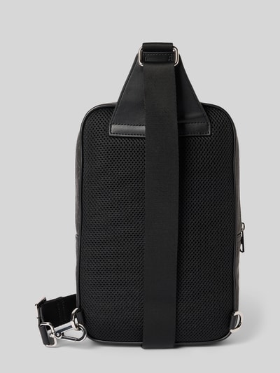 Tommy Hilfiger Umhängetasche in Leder-Optik BLACK 4