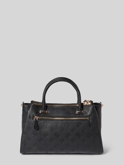 Produktfoto, Handtasche mit Allover-Logo-Prägung Modell 'Anise' von Guess in Schwarz, Reißverschluss, Magnetverschluss, Schulterriemen, Tragehenkel, Hauptfach, Breite 31 cm, Länge 19 cm, Tiefe 12 cm, Riemenlänge 116 cm, strukturierte Oberfläche