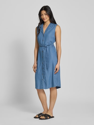 Vero Moda Sukienka jeansowa taliowana z wiązanym paskiem model ‘BREE’ Niebieski 1