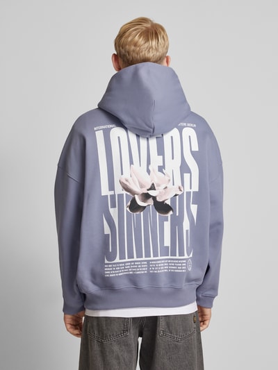 Vertere Oversized Hoodie mit Kapuze Modell 'LOVERS' Flieder 5